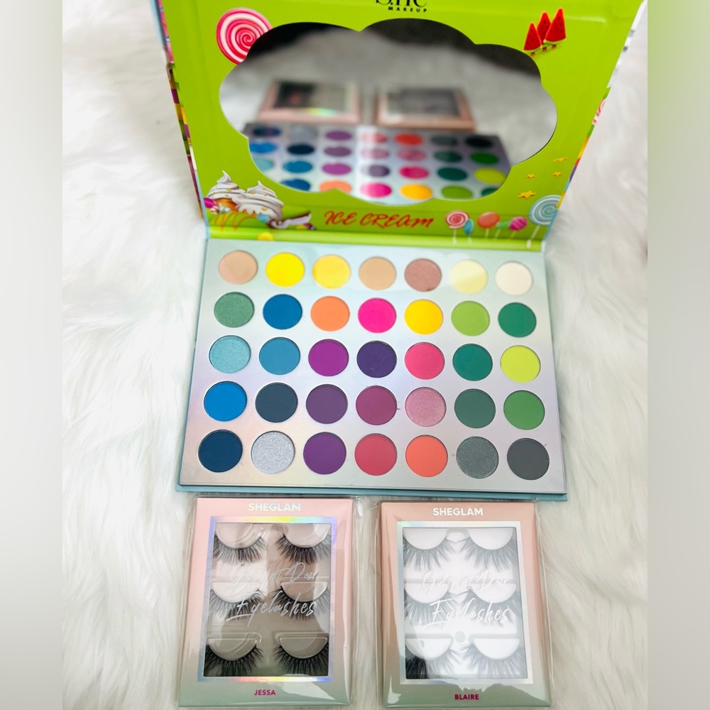 Eyeshadow Palette&Lashes set!